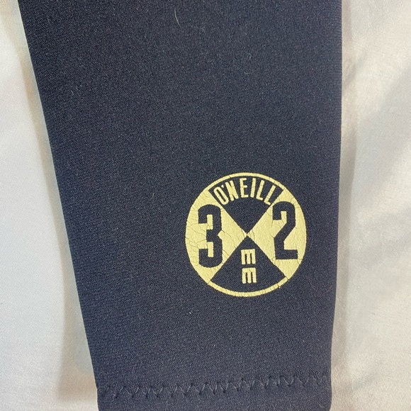 O’Neill Size 10 Reactor Wetsuit O’Neill Black Purple Swim Swimming Diving Jetski - Picture 4 of 6